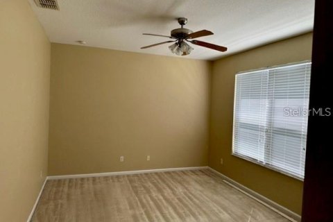 Villa ou maison à louer à Kissimmee, Floride: 4 chambres, 204.57 m2 № 2425834 - photo 11