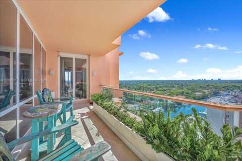 Condominio en venta en Coral Gables, Florida, 5 dormitorios, 946.67 m2 № 2063169 - foto 27