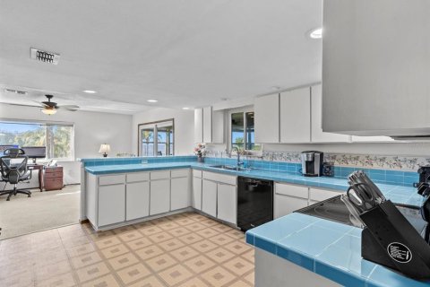 Casa en venta en Tarpon Springs, Florida, 3 dormitorios, 195.09 m2 № 1515538 - foto 17