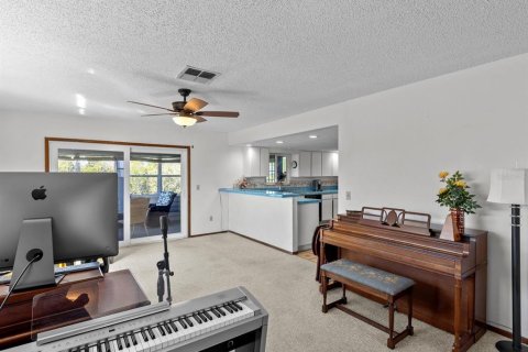 Casa en venta en Tarpon Springs, Florida, 3 dormitorios, 195.09 m2 № 1515538 - foto 20