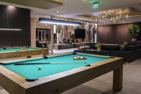 Condominio en alquiler en Miami, Florida, 2 dormitorios, 108.79 m2 № 1992222 - foto 24