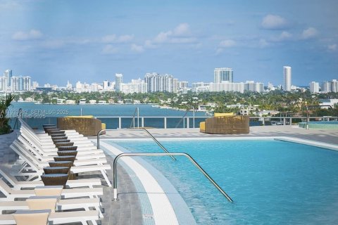 Condominio en alquiler en Miami, Florida, 2 dormitorios, 108.79 m2 № 1992222 - foto 26
