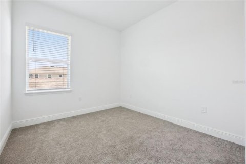 Townhouse in Winter Garden, Florida 3 bedrooms, 152.73 sq.m. № 2239163 - photo 26