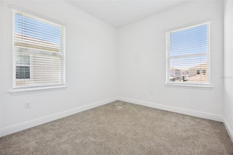 Townhouse in Winter Garden, Florida 3 bedrooms, 152.73 sq.m. № 2239163 - photo 29