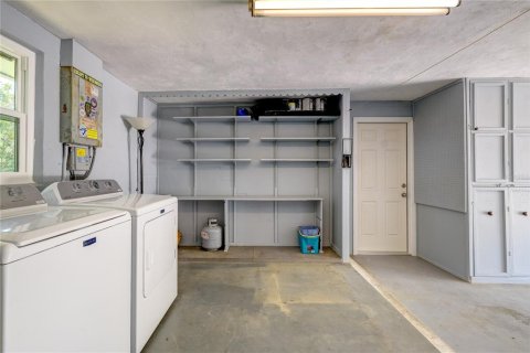 Villa ou maison à louer à Sarasota, Floride: 2 chambres, 133.22 m2 № 2196996 - photo 25