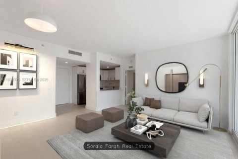 Apartamento en alquiler en Miami, Florida, 2 dormitorios, 104.05 m2 № 1992879 - foto 1