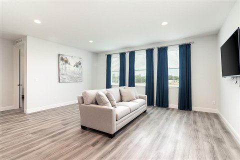 Casa en venta en Four Corners, Florida, 14 dormitorios, 603.4 m2 № 1244405 - foto 24
