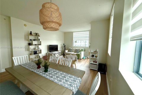 Copropriété à vendre à Hollywood, Floride: 3 chambres, 141.4 m2 № 2008644 - photo 12