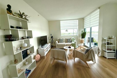 Copropriété à vendre à Hollywood, Floride: 3 chambres, 141.4 m2 № 2008644 - photo 6