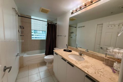 Copropriété à vendre à Hollywood, Floride: 3 chambres, 141.4 m2 № 2008644 - photo 18