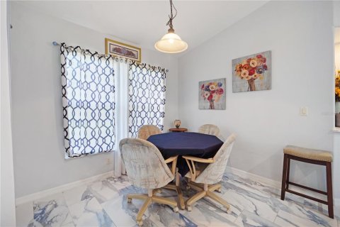 Casa en venta en Leesburg, Florida, 3 dormitorios, 196.49 m2 № 1916729 - foto 16