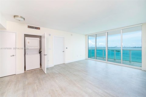 Купить кондоминиум в Майами, Флорида 2 спальни, 106.09м2, № 2040289 - фото 6