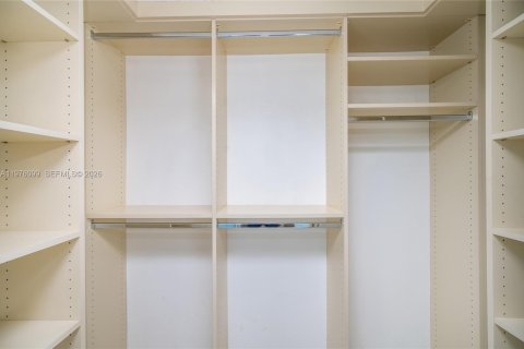 Купить кондоминиум в Майами, Флорида 2 спальни, 106.09м2, № 2040289 - фото 16