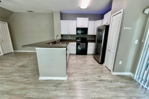 Touwnhouse à vendre à Plant City, Floride: 3 chambres, 146.04 m2 № 1785048 - photo 6
