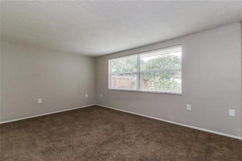 Casa en alquiler en Port Richey, Florida, 2 dormitorios, 133.97 m2 № 1823347 - foto 9
