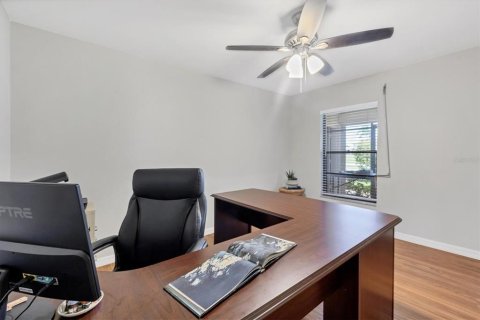 House in Sarasota, Florida 3 bedrooms, 212 sq.m. № 1661787 - photo 28