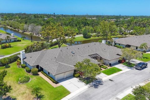 House in Sarasota, Florida 3 bedrooms, 212 sq.m. № 1661787 - photo 3