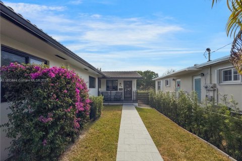 Propiedad comercial en venta en Miami, Florida, 192.77 m2 № 1875014 - foto 4