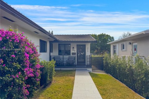 Propiedad comercial en venta en Miami, Florida, 192.77 m2 № 1875014 - foto 5