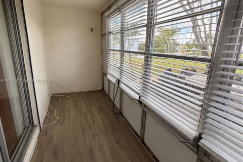 Купить кондоминиум в Майами-Гарденс, Флорида 1 спальня, 64.2м2, № 1984247 - фото 5