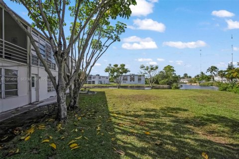 Купить кондоминиум в Майами-Гарденс, Флорида 1 спальня, 64.2м2, № 1984247 - фото 28