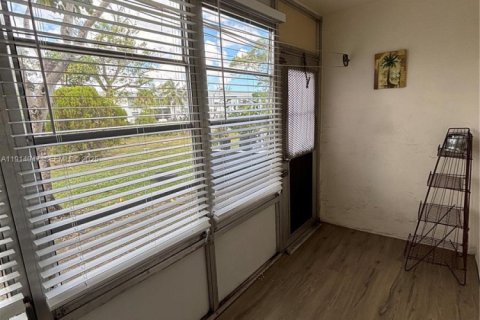 Купить кондоминиум в Майами-Гарденс, Флорида 1 спальня, 64.2м2, № 1984247 - фото 6