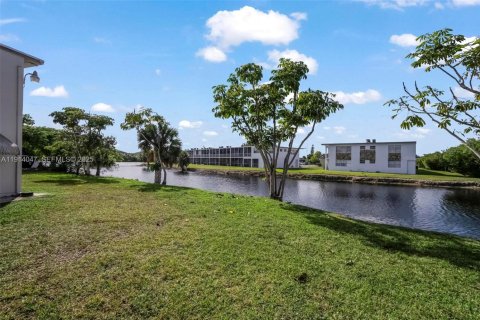 Купить кондоминиум в Майами-Гарденс, Флорида 1 спальня, 64.2м2, № 1984247 - фото 30