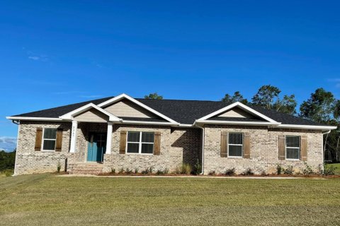 House in Crestview, Florida 4 bedrooms, 171.4 sq.m. № 561024 - photo 1