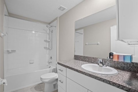 House in Riverview, Florida 4 bedrooms, 179.77 sq.m. № 1823359 - photo 20