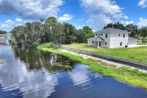 Casa en venta en Lake Placid, Florida, 3 dormitorios, 199.74 m2 № 2156092 - foto 4