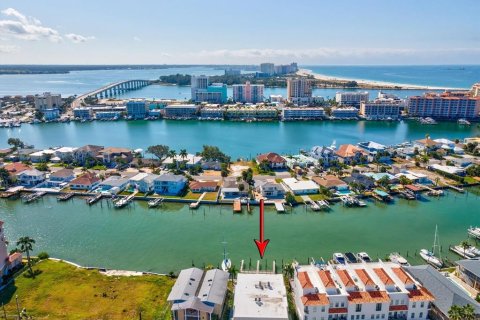 Condo à Clearwater, Floride, 2 chambres  № 2130720