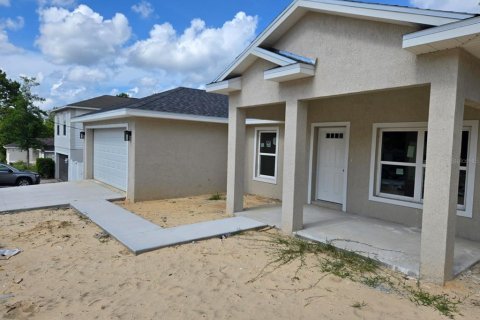 House in Citrus Springs, Florida 3 bedrooms, 138.05 sq.m. № 1787390 - photo 3