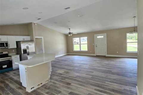 House in Citrus Springs, Florida 3 bedrooms, 138.05 sq.m. № 1787390 - photo 19