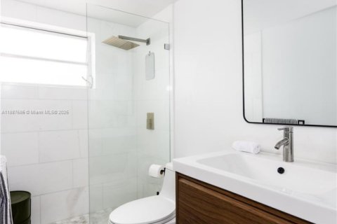Apartment in Miami Beach, Florida 1 bedroom, 54.81 sq.m. № 1941454 - photo 9