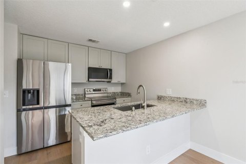 Condominio en venta en Winter Park, Florida, 2 dormitorios, 138.89 m2 № 2437238 - foto 6