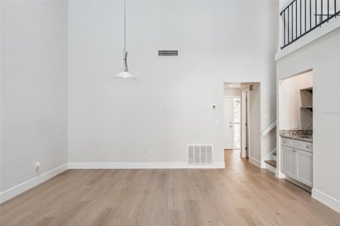 Condominio en venta en Winter Park, Florida, 2 dormitorios, 138.89 m2 № 2437238 - foto 4