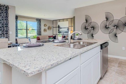 Купить виллу или дом в Сент-Луси, Флорида 4 спальни, 169.73м2, № 1991346 - фото 4