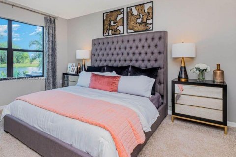 Купить виллу или дом в Сент-Луси, Флорида 4 спальни, 169.73м2, № 1991346 - фото 13