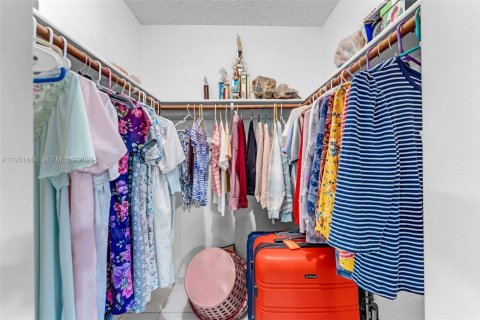 Купить виллу или дом в Майами, Флорида 4 спальни, 272.76м2, № 2006375 - фото 27