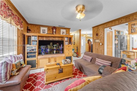 Купить виллу или дом в Майами, Флорида 4 спальни, 272.76м2, № 2006375 - фото 10