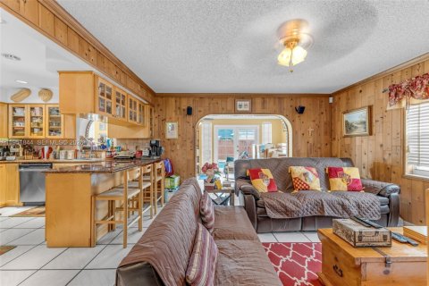 Купить виллу или дом в Майами, Флорида 4 спальни, 272.76м2, № 2006375 - фото 11