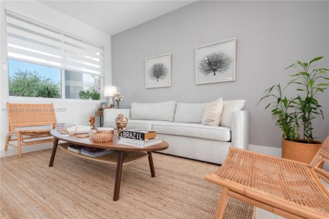 Casa en venta en Weston, Florida, 5 dormitorios, 248.23 m2 № 1776456 - foto 8