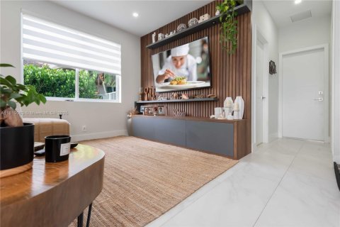 Casa en venta en Weston, Florida, 5 dormitorios, 248.23 m2 № 1776456 - foto 15