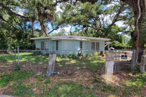 Villa ou maison à Sarasota, Floride 5 chambres, 170.57 m2 № 2106766