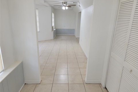 Купить виллу или дом в Сарасота, Флорида 10 комнат, 170.57м2, № 2106766 - фото 11