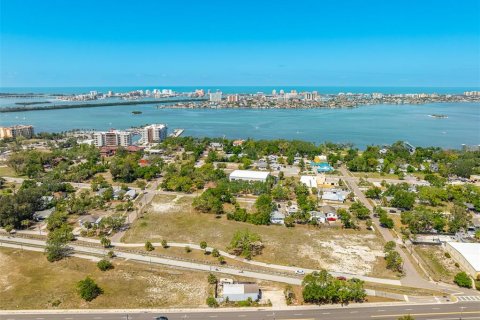 Land in Clearwater, Florida № 2101895 - photo 8
