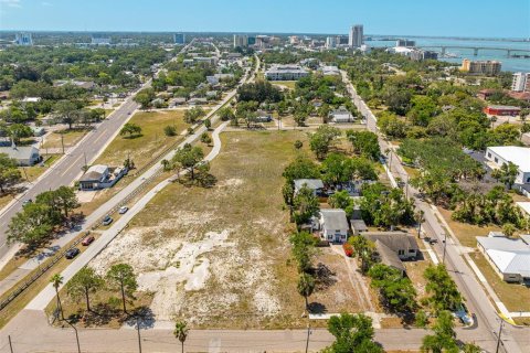 Land in Clearwater, Florida № 2101895 - photo 4