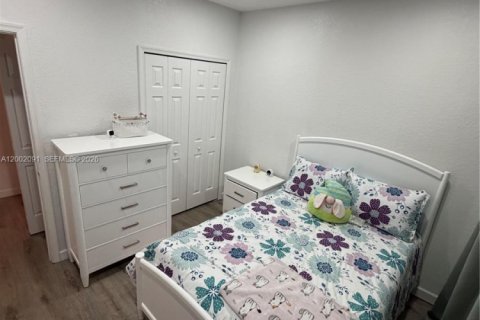 Touwnhouse à vendre à Homestead, Floride: 4 chambres, 172.05 m2 № 2066173 - photo 18