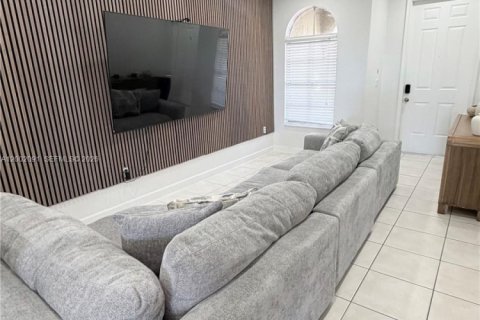Touwnhouse à vendre à Homestead, Floride: 4 chambres, 172.05 m2 № 2066173 - photo 8