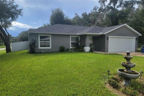 House in Dunnellon, Florida 3 bedrooms, 129.04 sq.m. № 2351498